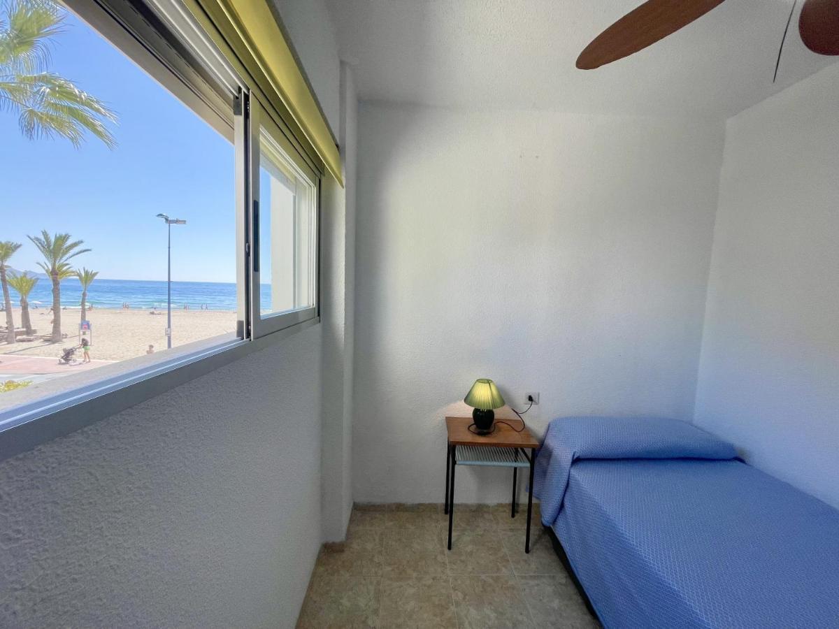 Azor Sea Front Poniente Apartment *